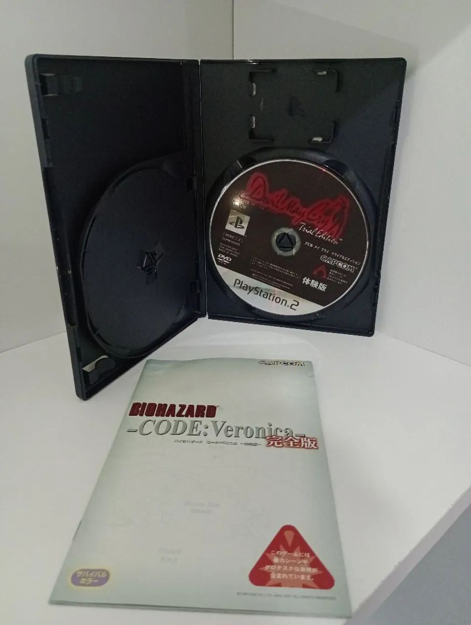 RESIDENT EVIL BIOHAZARD CODE VERONICA ORIGINAL JAPONÊS COMPLETO  - Foto 4
