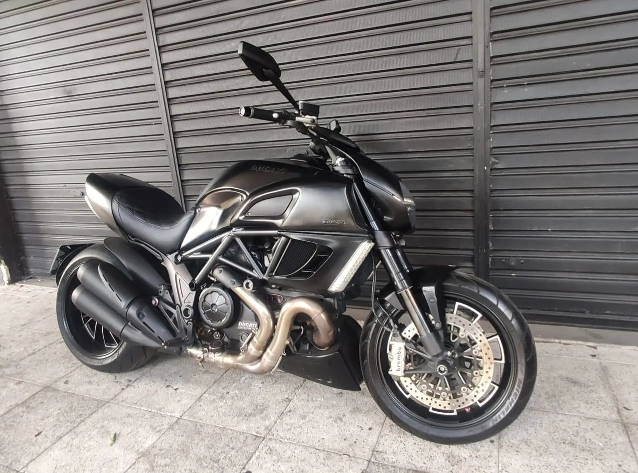 Ducati Diavel 1200 cc  - Foto 3