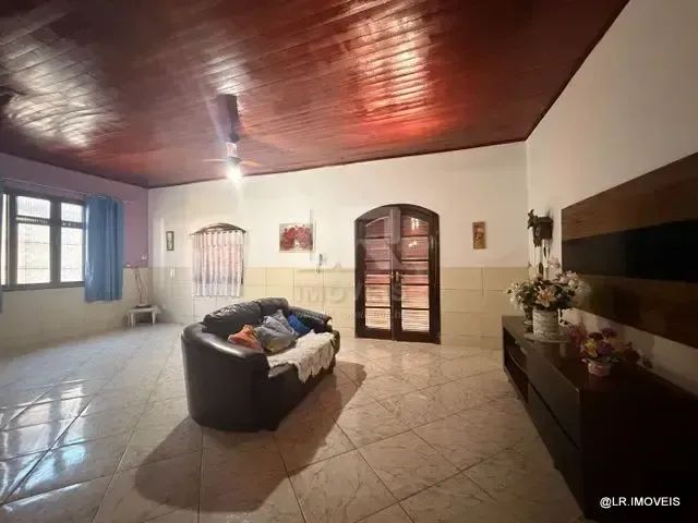 Casa com 4 Quartos, Lazer Completo e Terreno de 918 m²  PT06 - Foto 3
