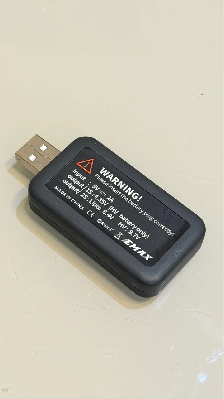 Carregador USB para Baterias 1S e 2S EMAX - Foto 2