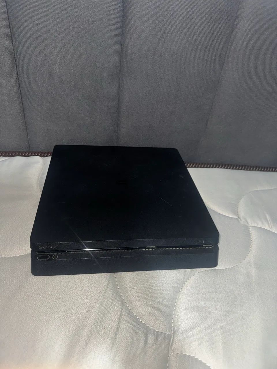 PlayStation 4 slim (1TB). - Foto 3