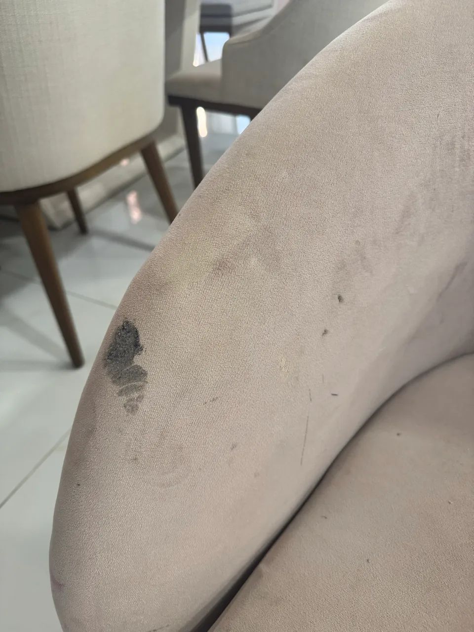 Poltrona Decorativa Concha em Veludo Rosé  - Foto 2