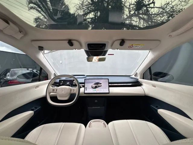 Zeekr X Flagship Flagship (elétrico), foto 19 de 20