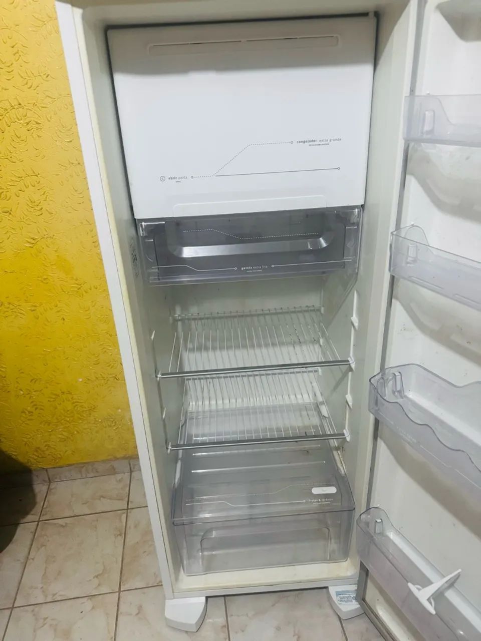 Geladeira Eletrolux  - Foto 2
