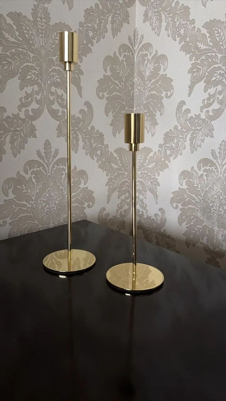 par de castiçais mart dourado