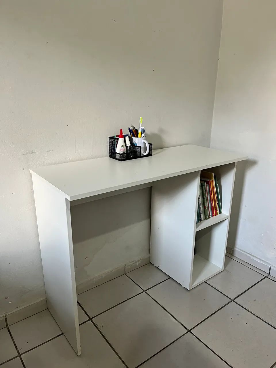 Escrivaninha Branca  - Foto 3