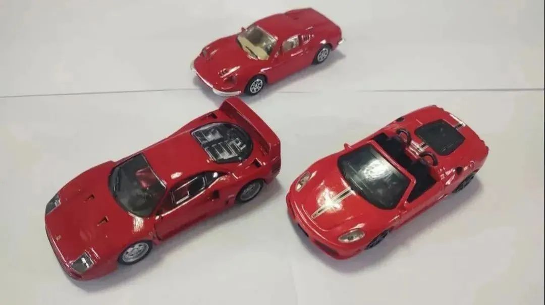 Miniaturas de Ferraris da Burago - Foto 3