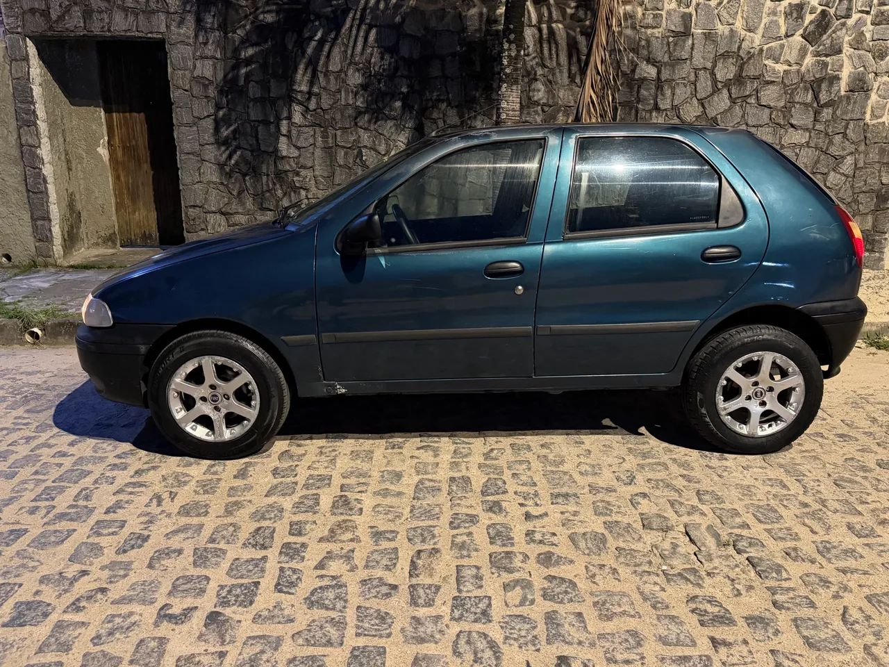 Fiat Palio Young 1.0 MPI 8V 4P 2001