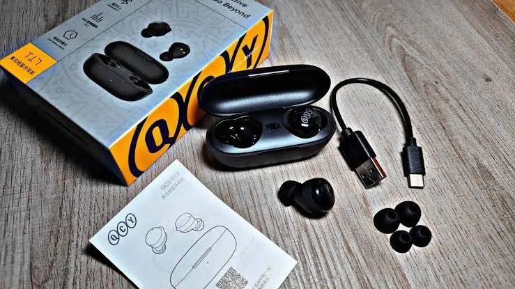 Fone de ouvido bluetooth QCY T17 