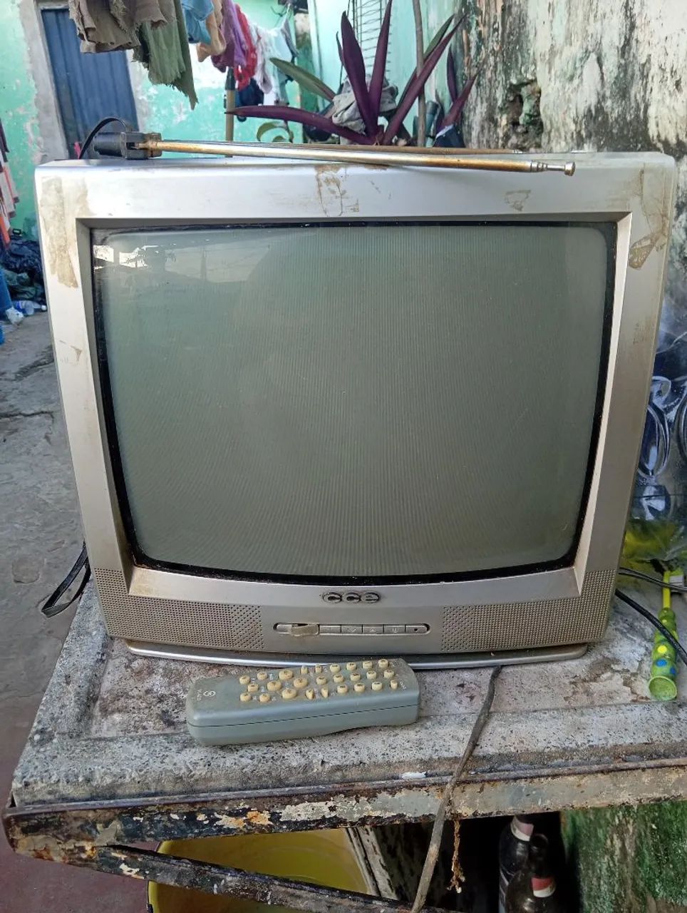 Tv tubo 14 polegadas 