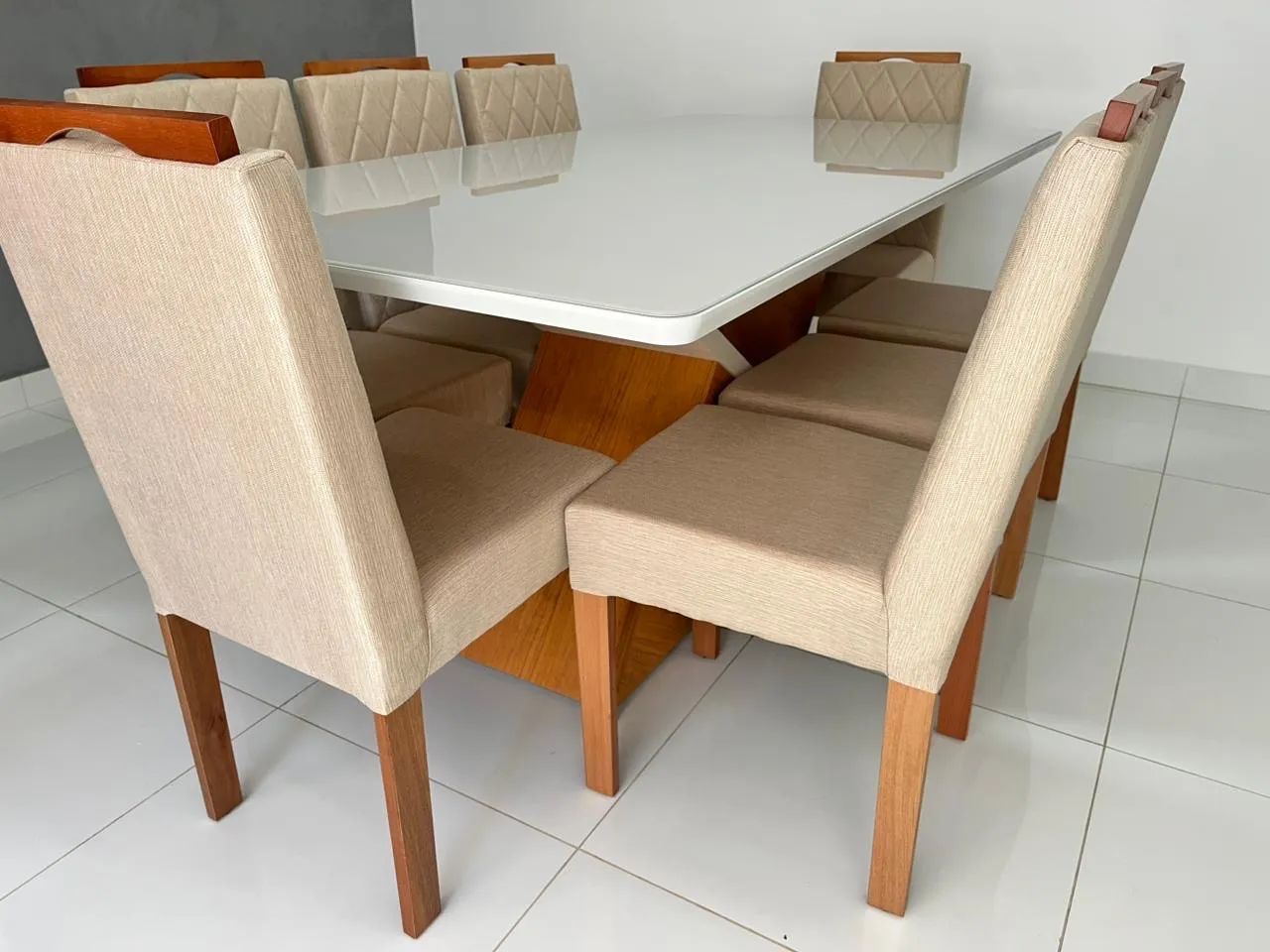Mesa nova de madeira 