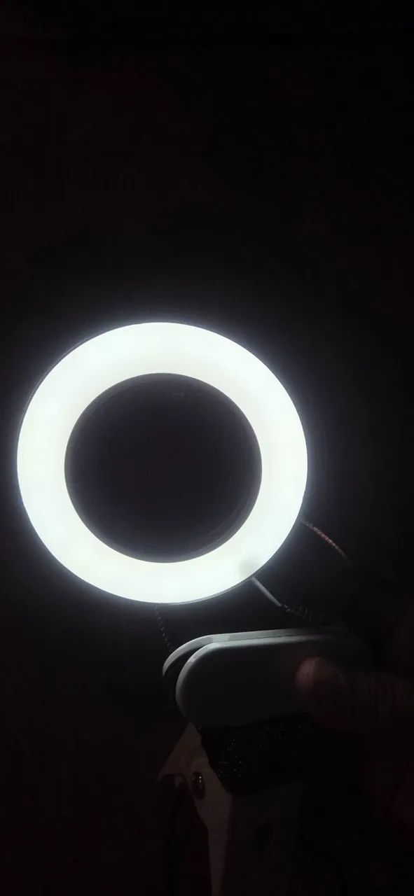 Luminária de mesa com lupa - Foto 3