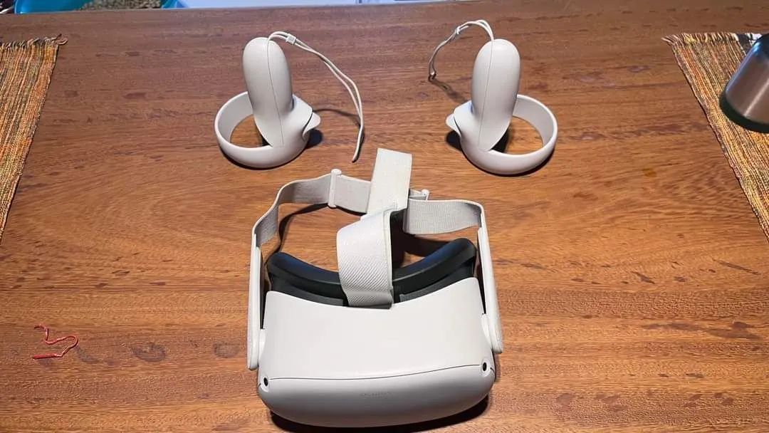 Quest 2 128gb novo entrega somente em maos. Nao faço envio