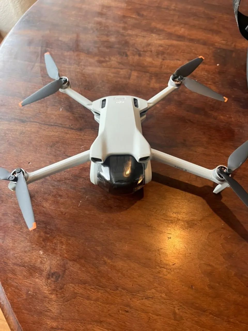 DJI Mini 3 Fly More Combo com tela (RC), 3 baterias e bolsa - Foto 2