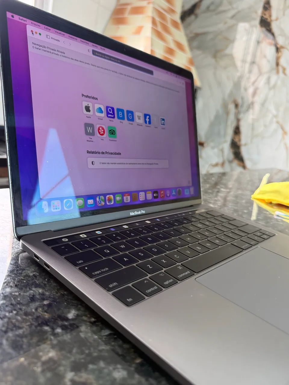 Macbook pro 2016 i7 16gb 512gb touch bar 13 polegadas - Foto 2