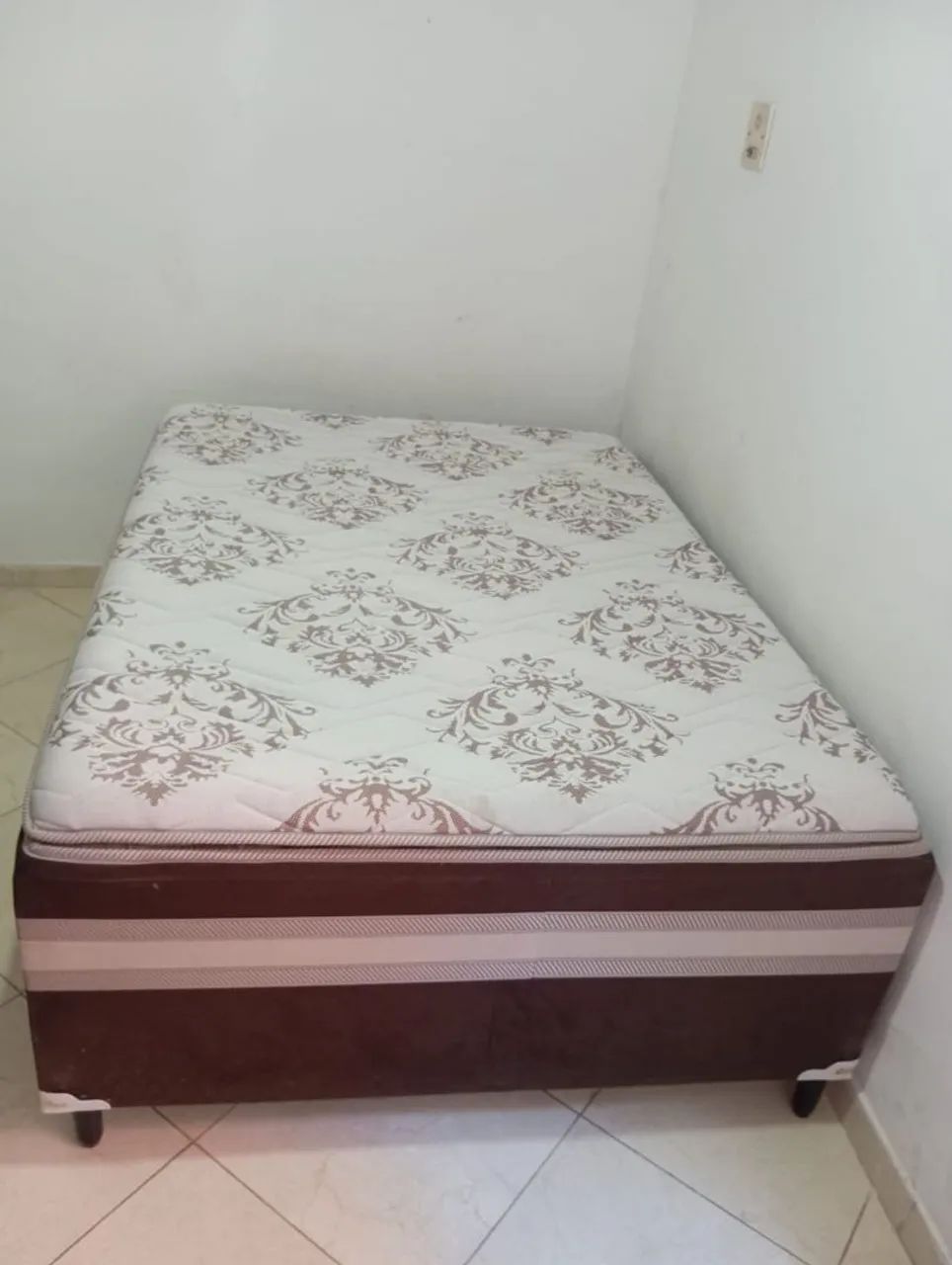 Cama Box Casal