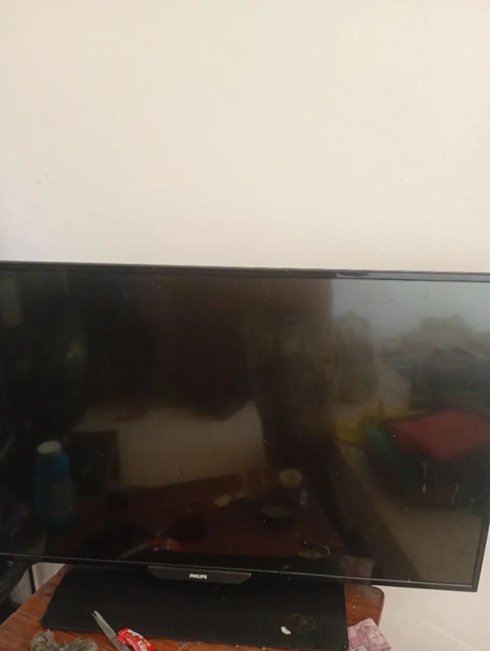 Tv smart philips 43 , com defeito na tela