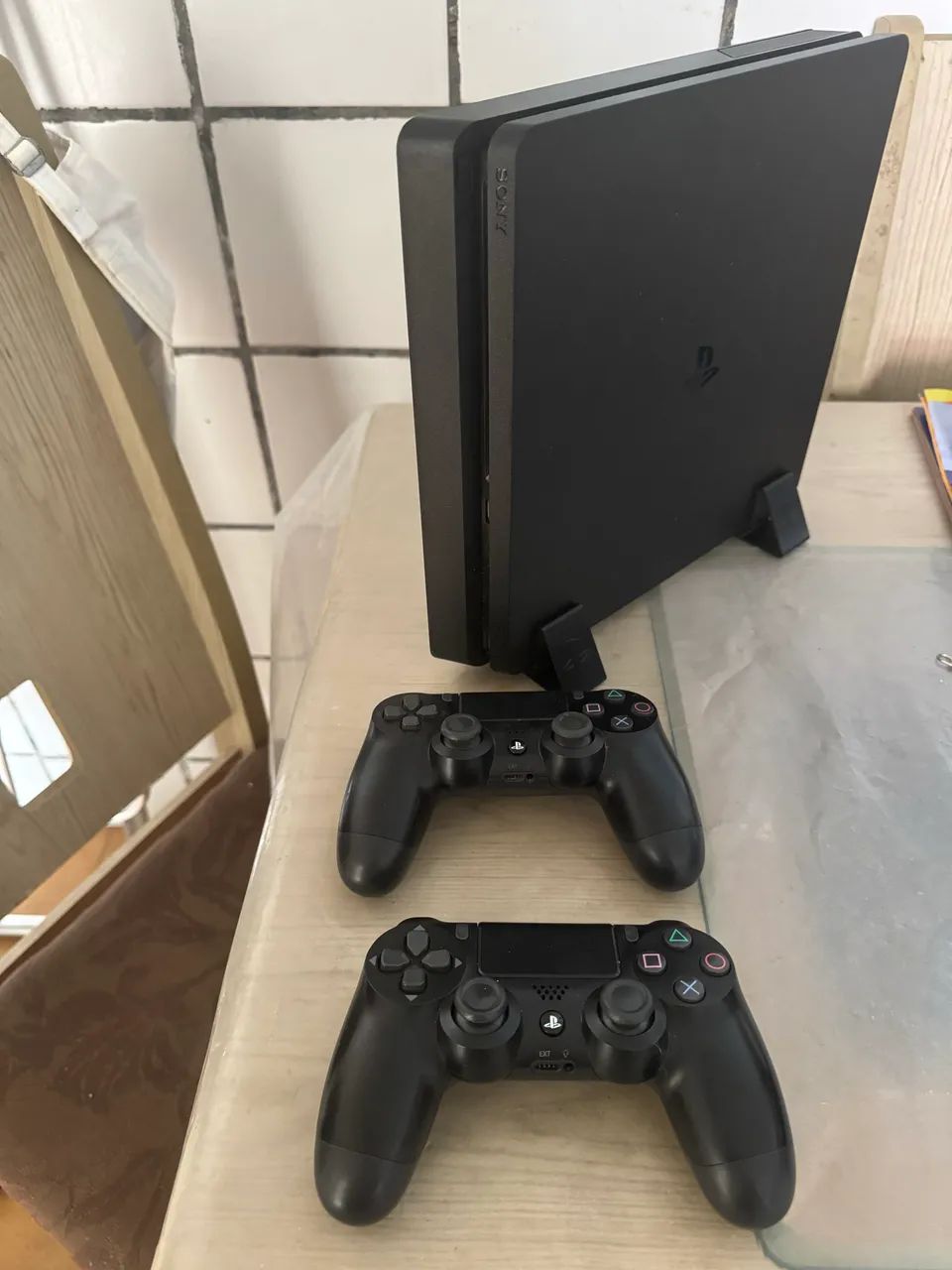 PS4 slim 1T  - Foto 3