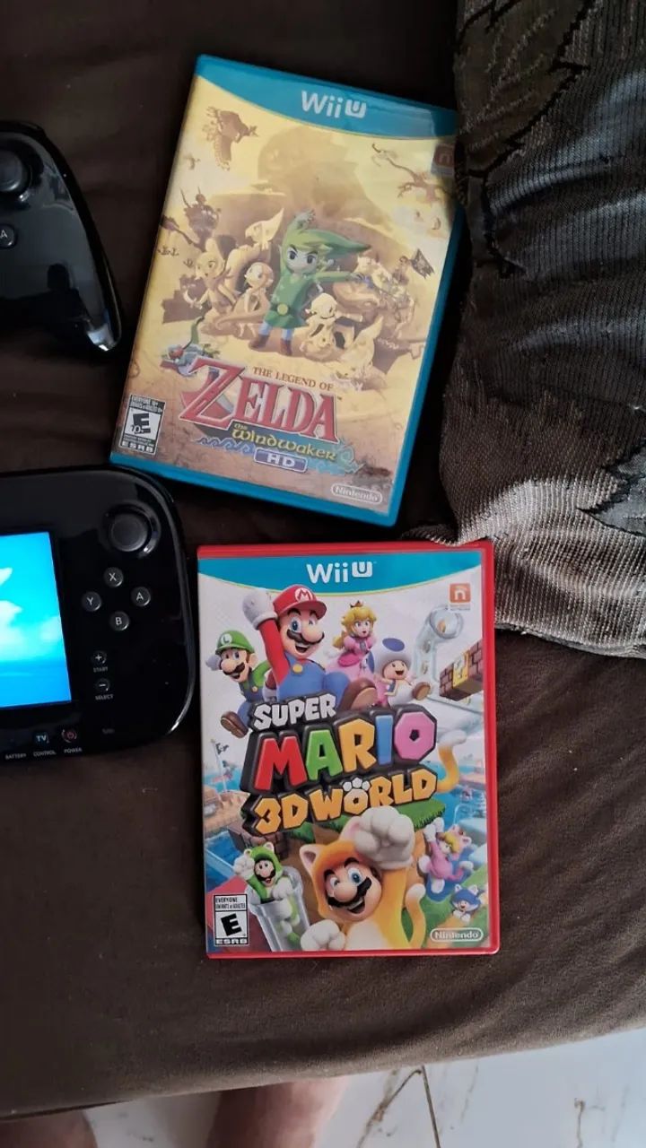 Nintendo Wii U com jogos e 2 Pro Controllers - Foto 3