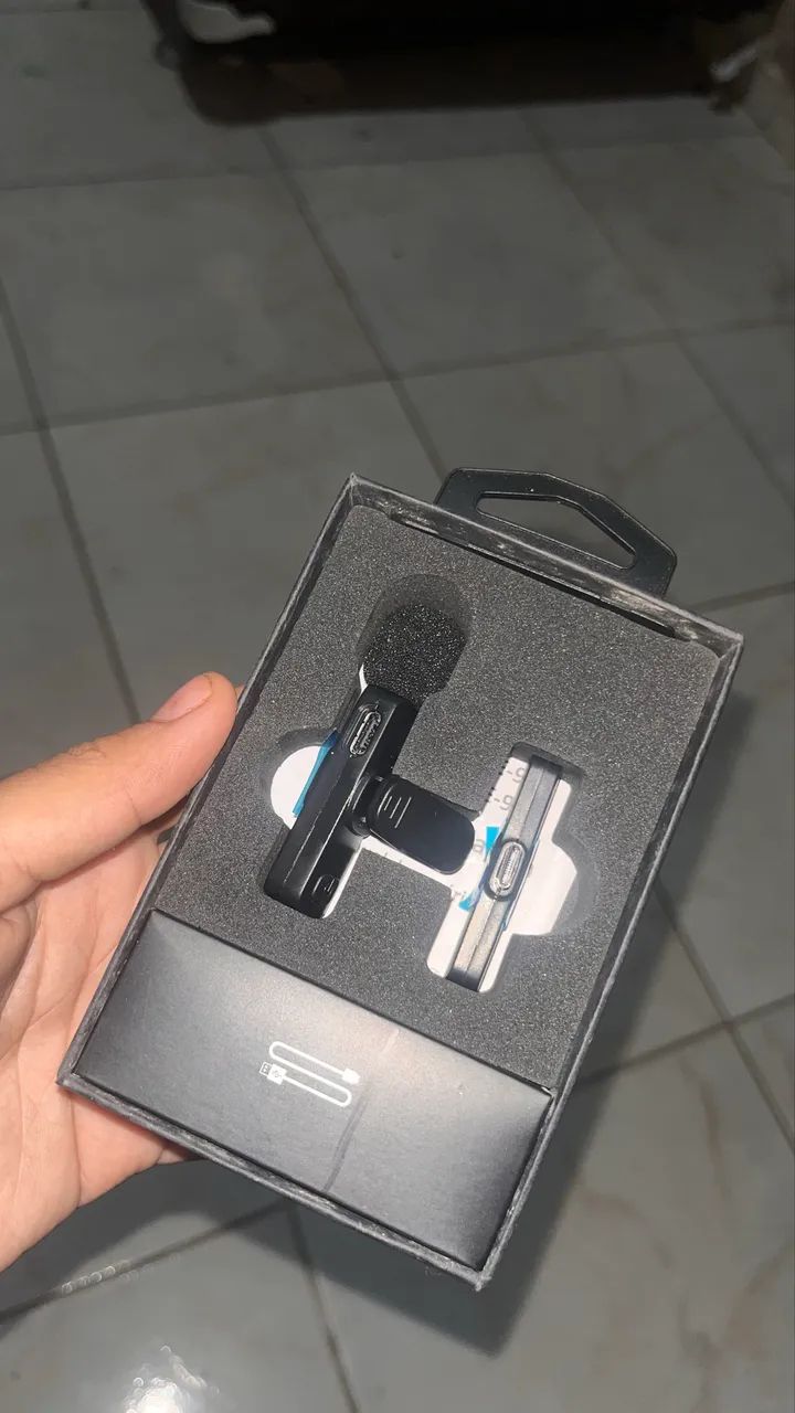 Microfone de lapela tipo C