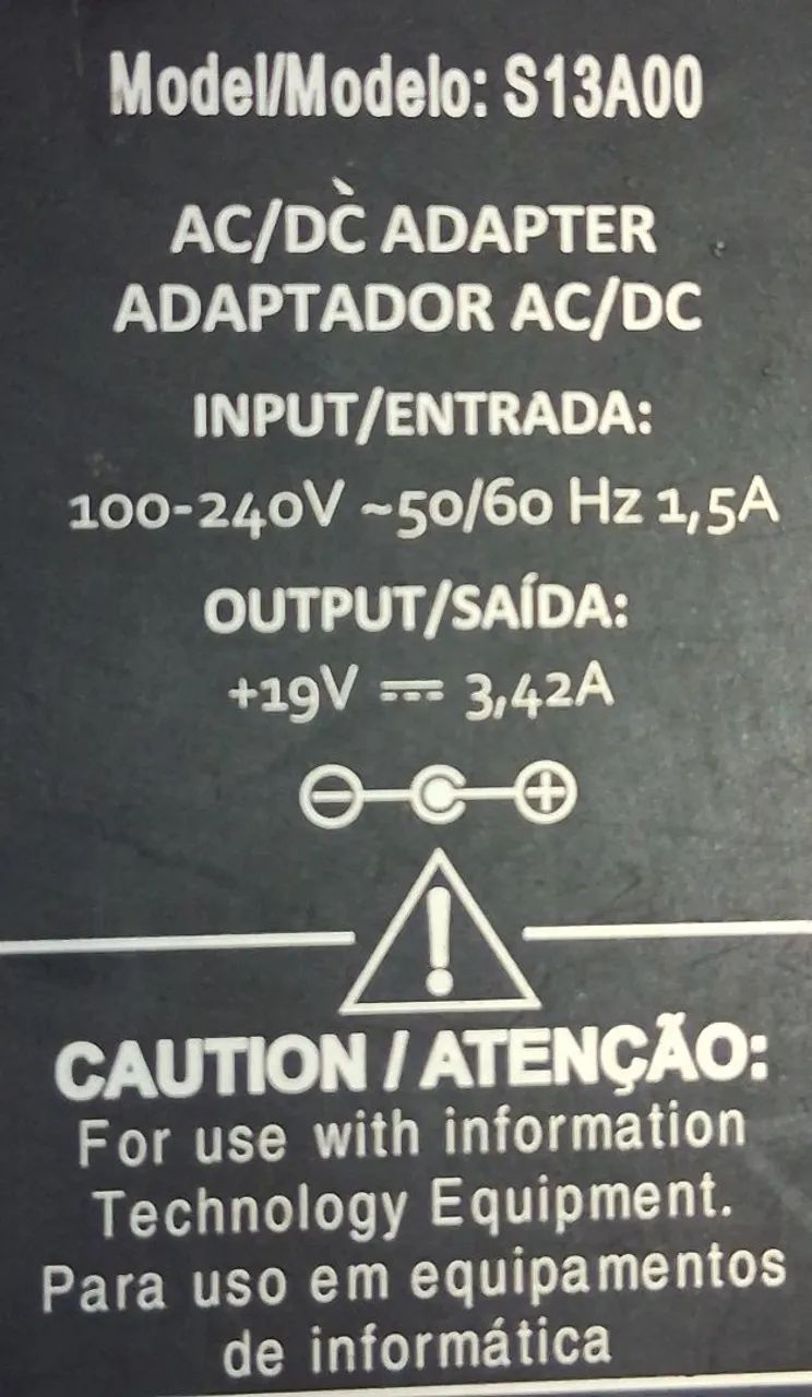 Fonte Alimentação notebook S13A00 19V 3,42A Usado