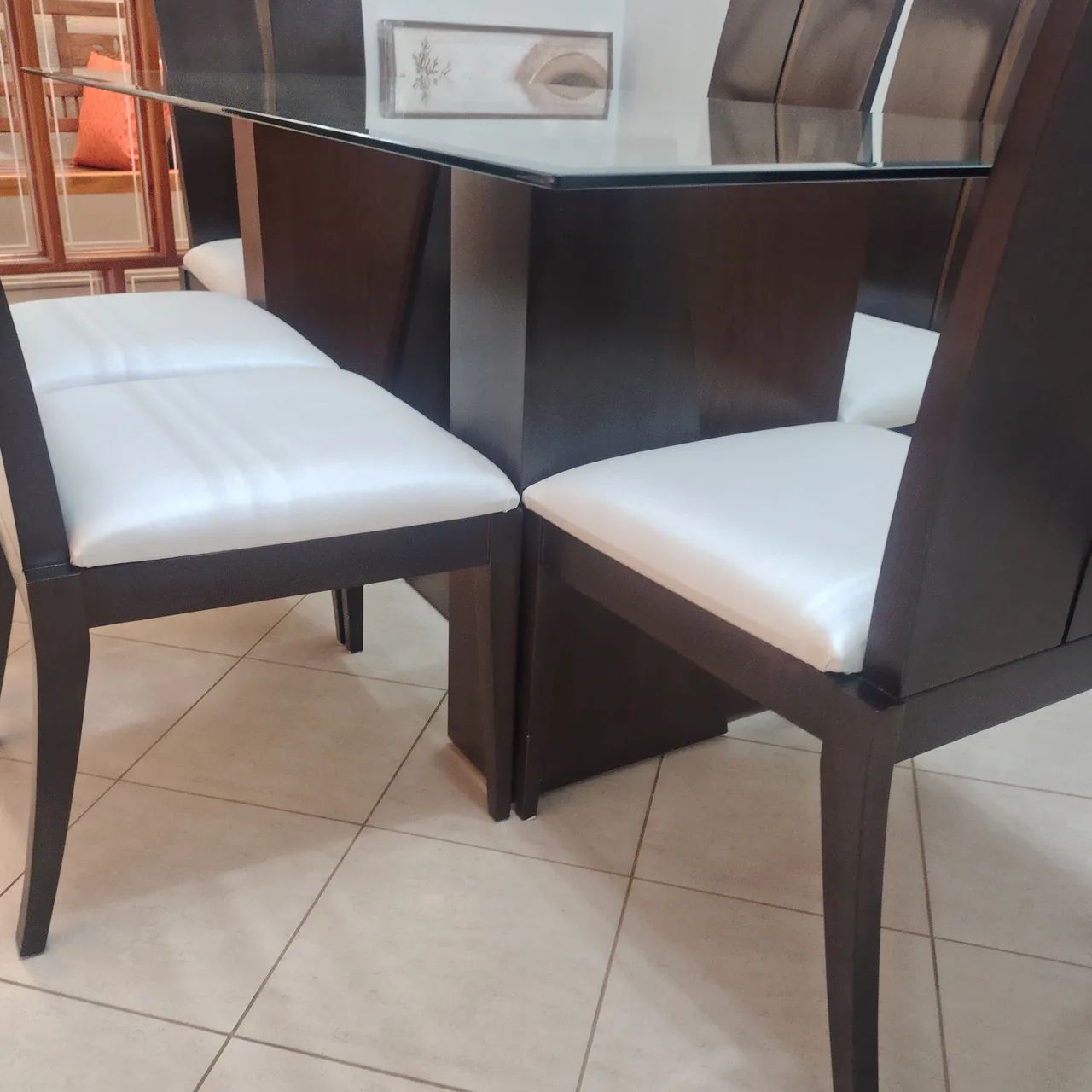 MESA DE JANTAR COM 06 CADEIRAS  - Foto 4