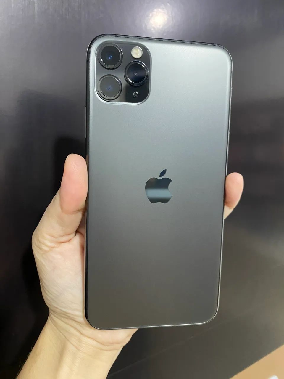 iPhone 11 Pro Max 64GB - Foto 2