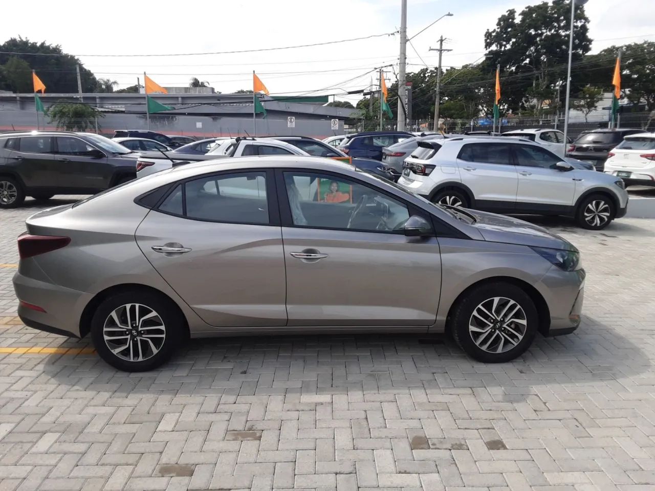 Hyundai HB20S Limited Plus 1.0 Flex 12V Mec. 2025 - Foto 4