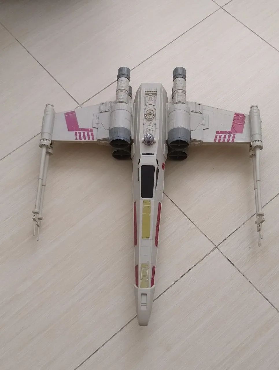 Star Wars - Nave X-Wing gigante 