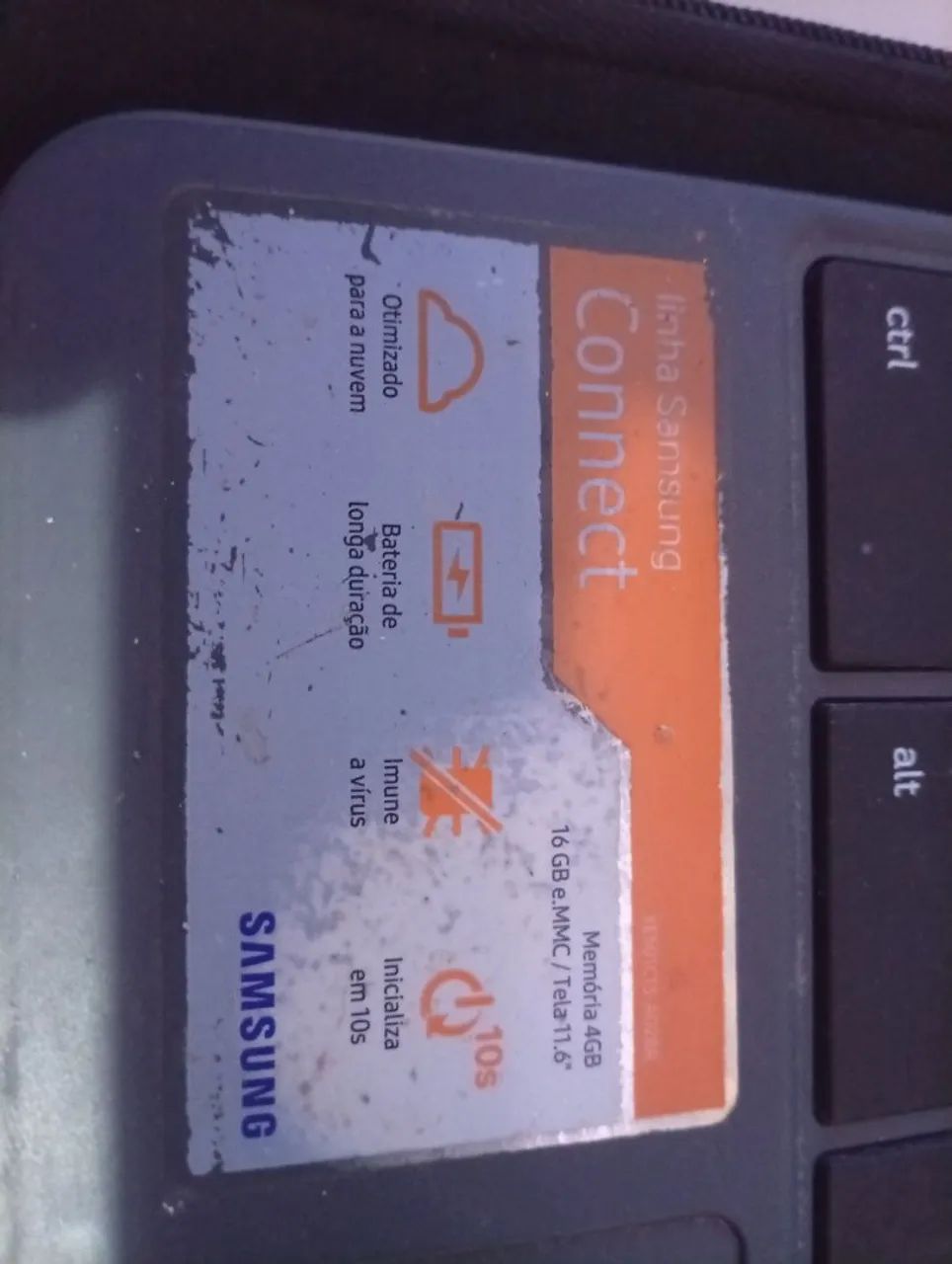 Vendo ou troco por celular 
