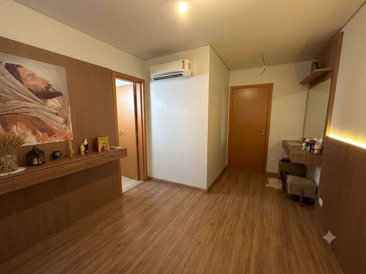 Apartamento mobiliado - Centro de Maringá 