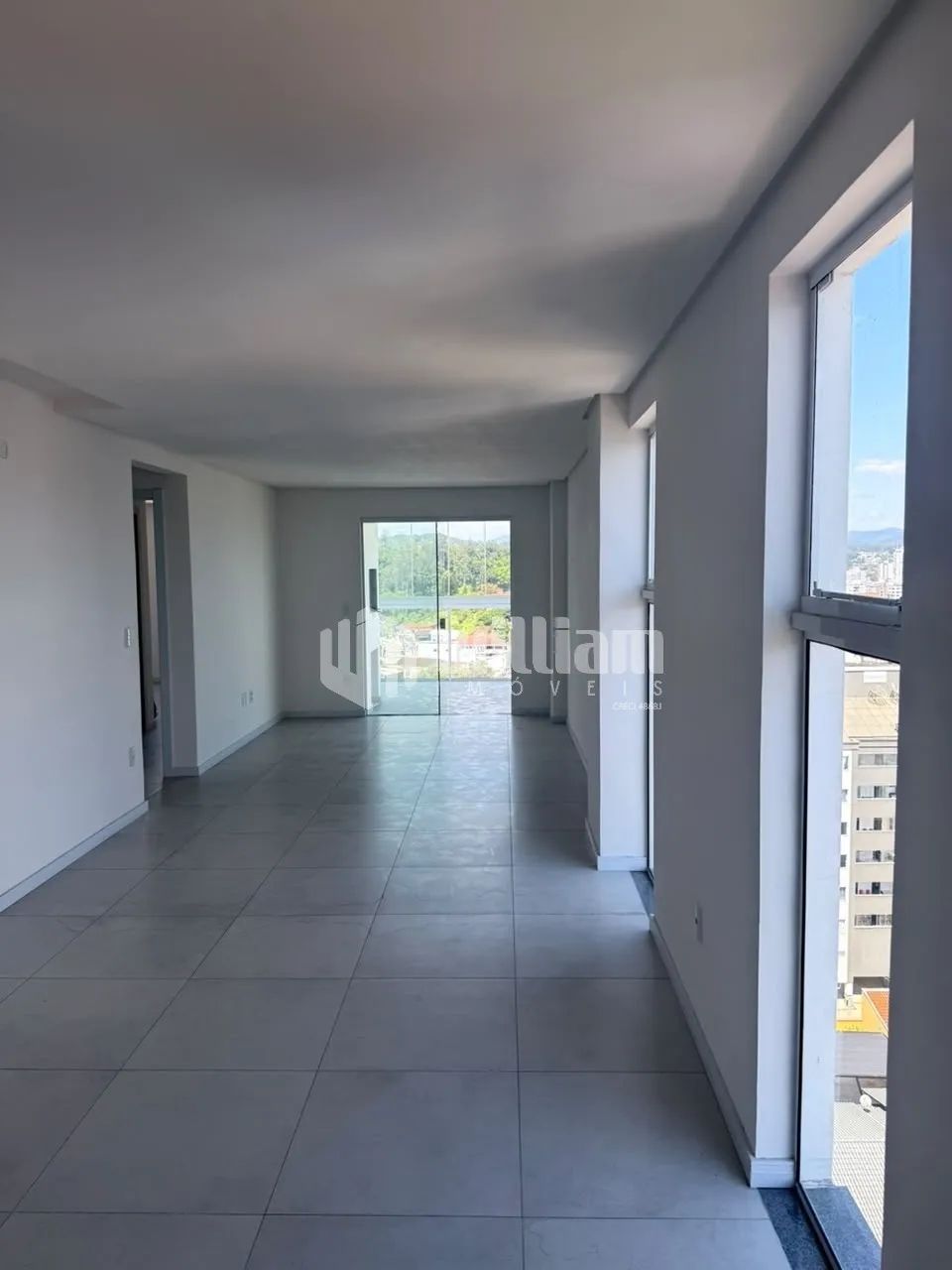 APARTAMENTO 1 SUITE + 1 DORMITORIO PROXIMO AO CENTRO - Foto 2