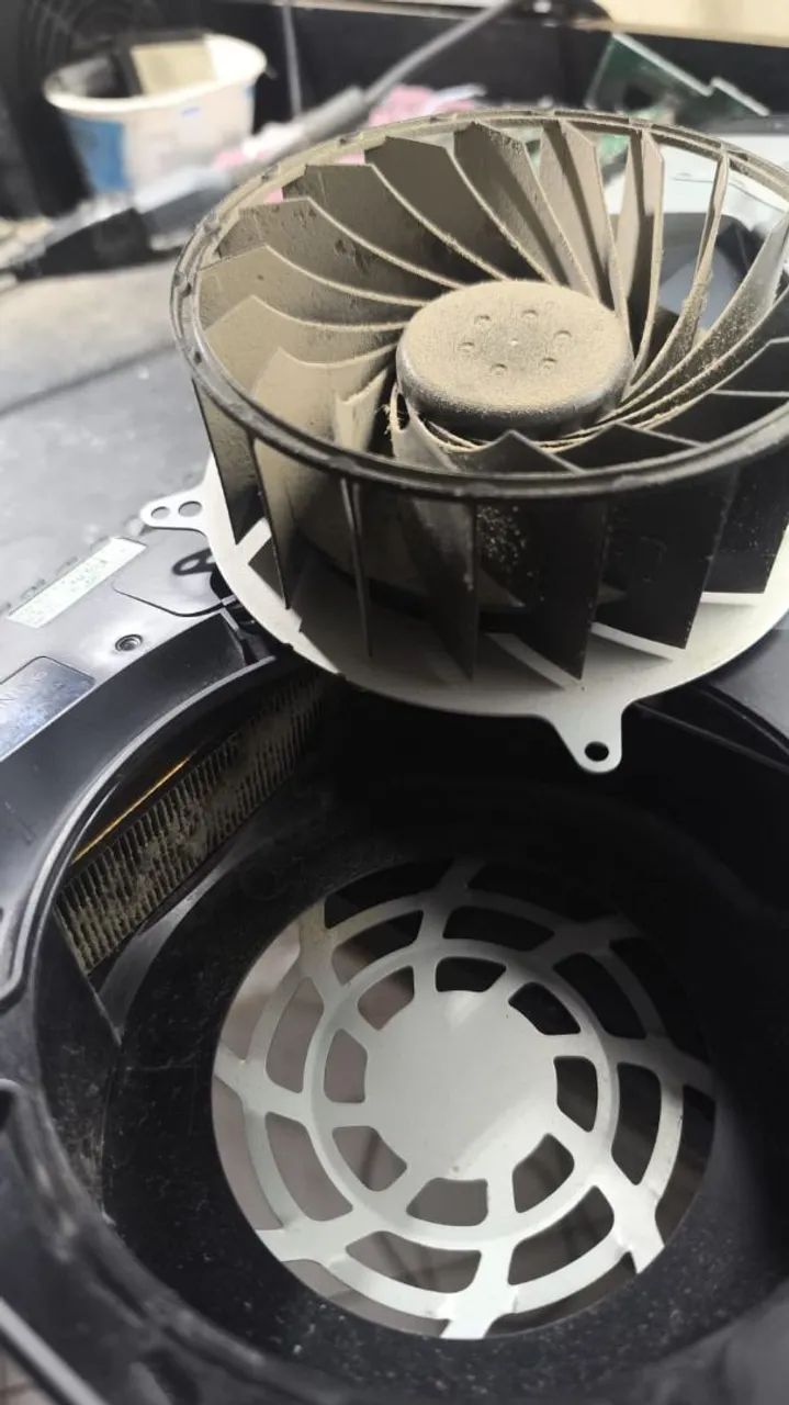 PS5 limpeza e troca Metal Líquido. Parcelo. - Foto 3