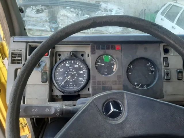 BAU MERCEDES 710 - Foto 2
