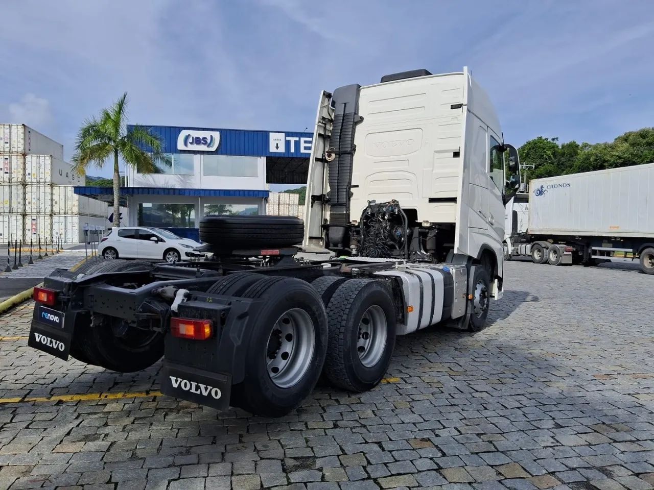 Volvo Fh 420 6x2 Renovação Da Frota Friboi - Foto 3
