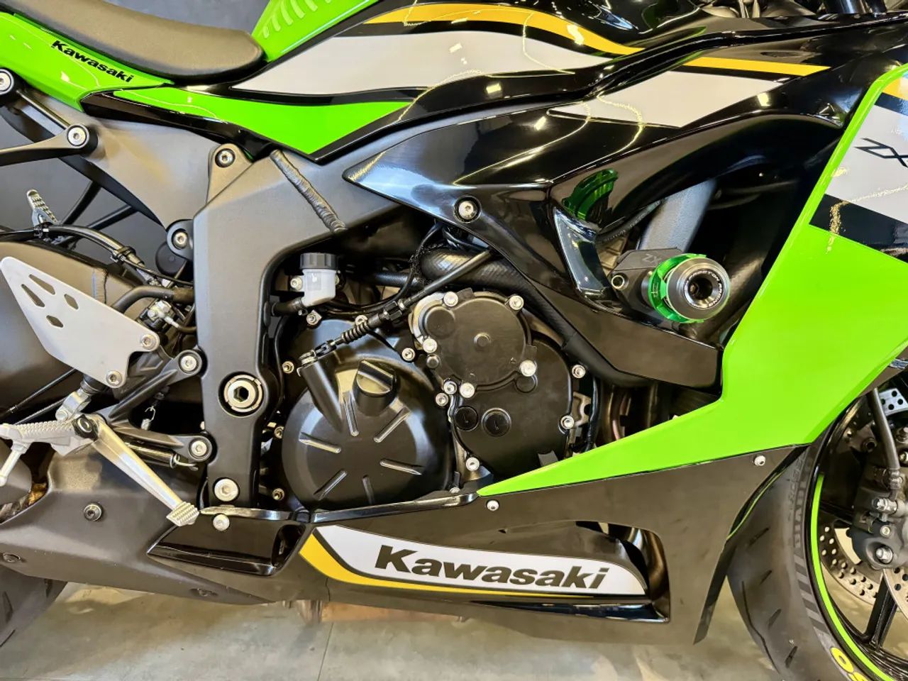 その他 causeway222 KAWASAKI - NINJA ZX-6R 636 - 2025/2025 - Verde - R$ 77.190,00