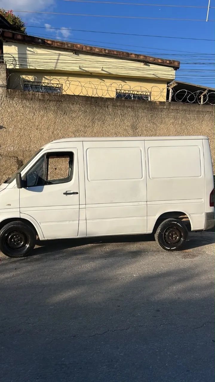 Mercedes-Benz Sprinter 313 FURGÃO CURTO 2.2 129CV DIES 2005