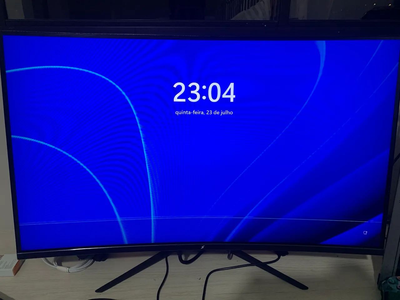MONITOR 27 polegadas curvo 240hz  super frame  - Foto 3