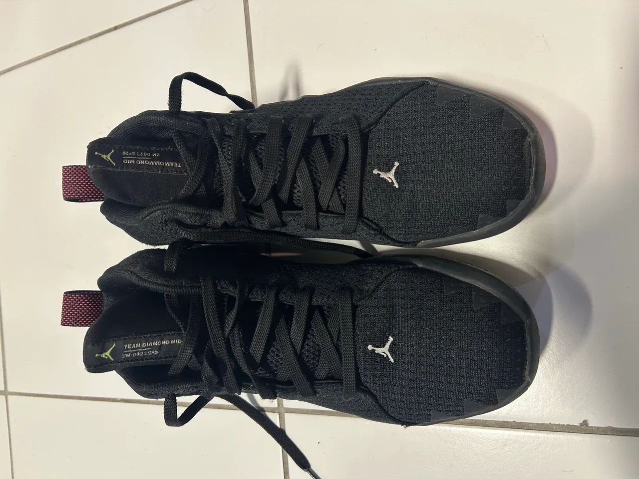 Tênis Air Jordan  - Foto 2