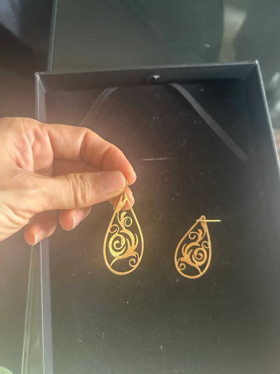 Brincos ouro 18k 750 - Foto 5