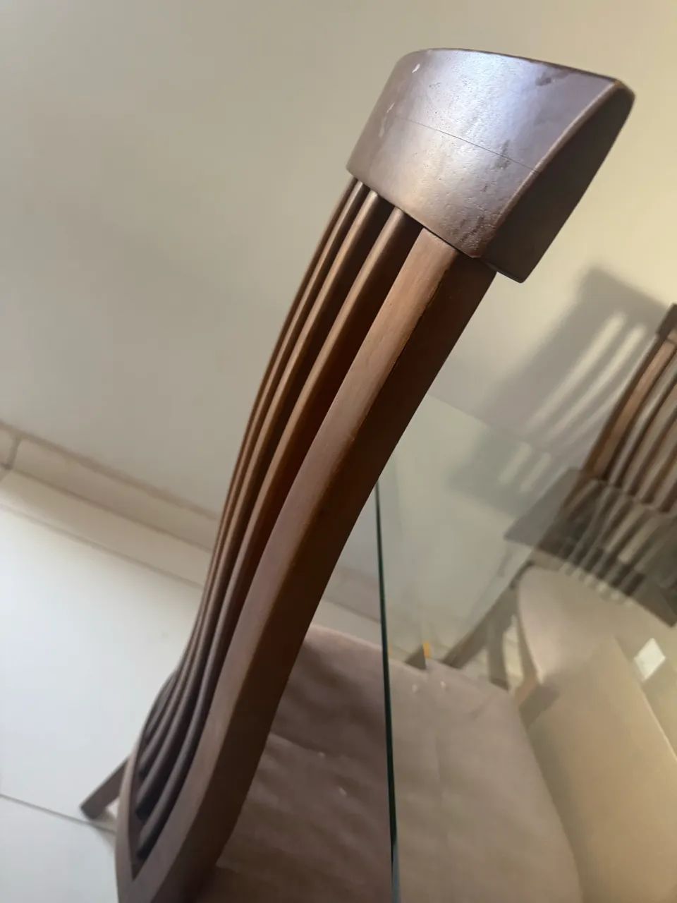 Vendo mesa de jantar em madeira  - Foto 3