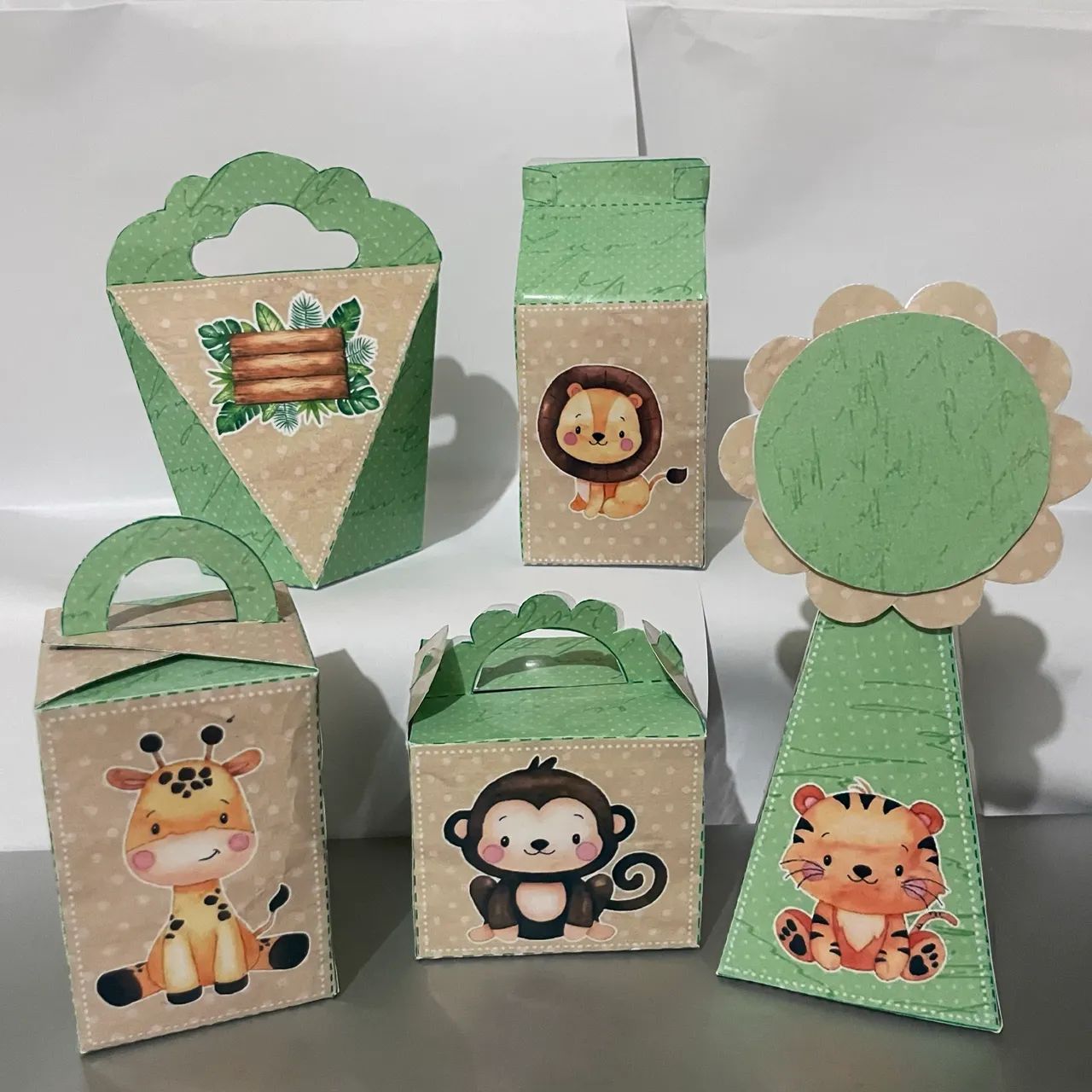 Kit caixas personalizadas aniversário  - Foto 3