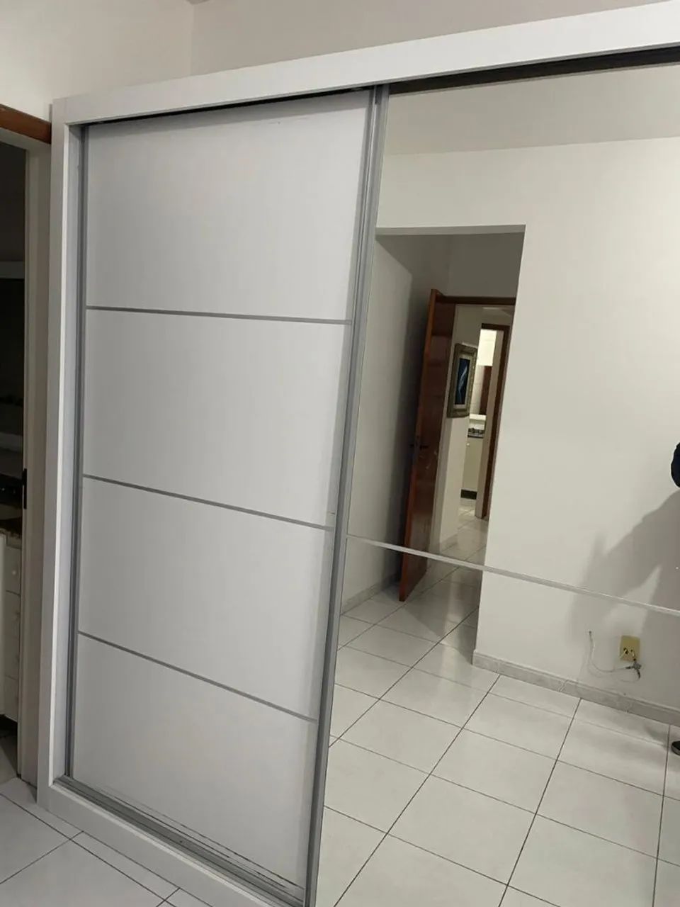 Guarda roupas - Foto 3