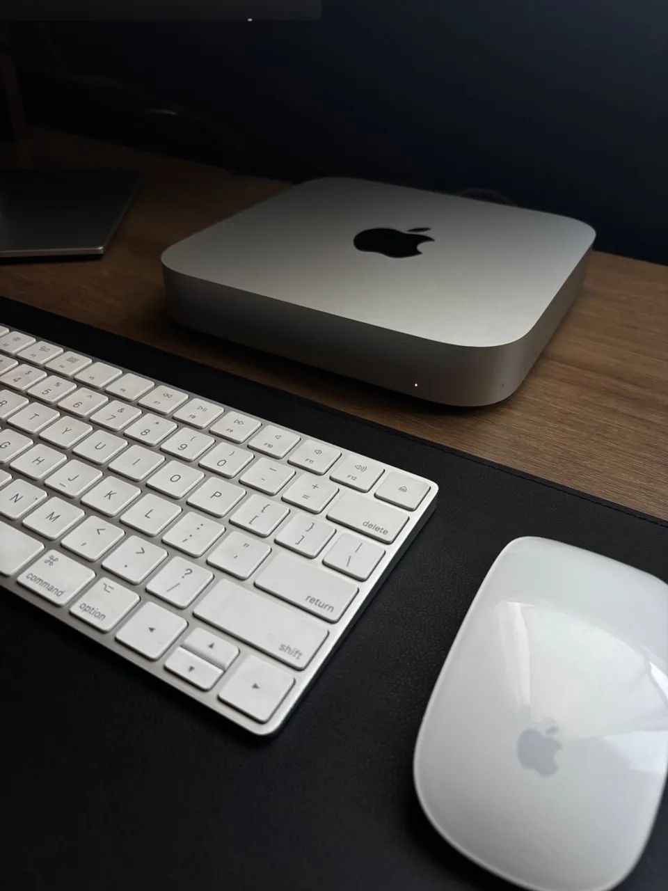 Mac Mini M1 2020 8GB RAM 256GB SSD + Magic Mouse 2 e Magic Keyboard 2