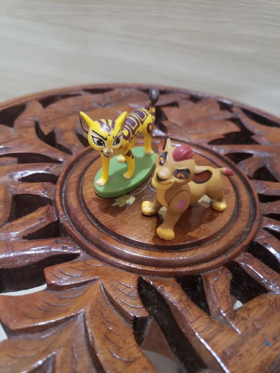 Miniaturas a guarda do Leão Disney 