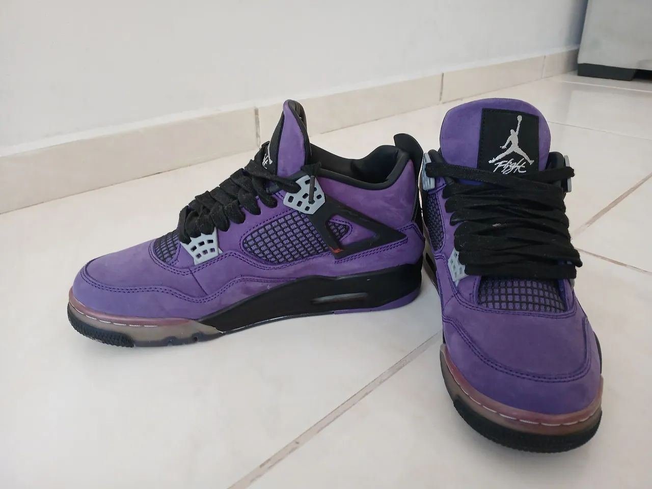 Air Jordan 4 Travis Scott roxo - Foto 3