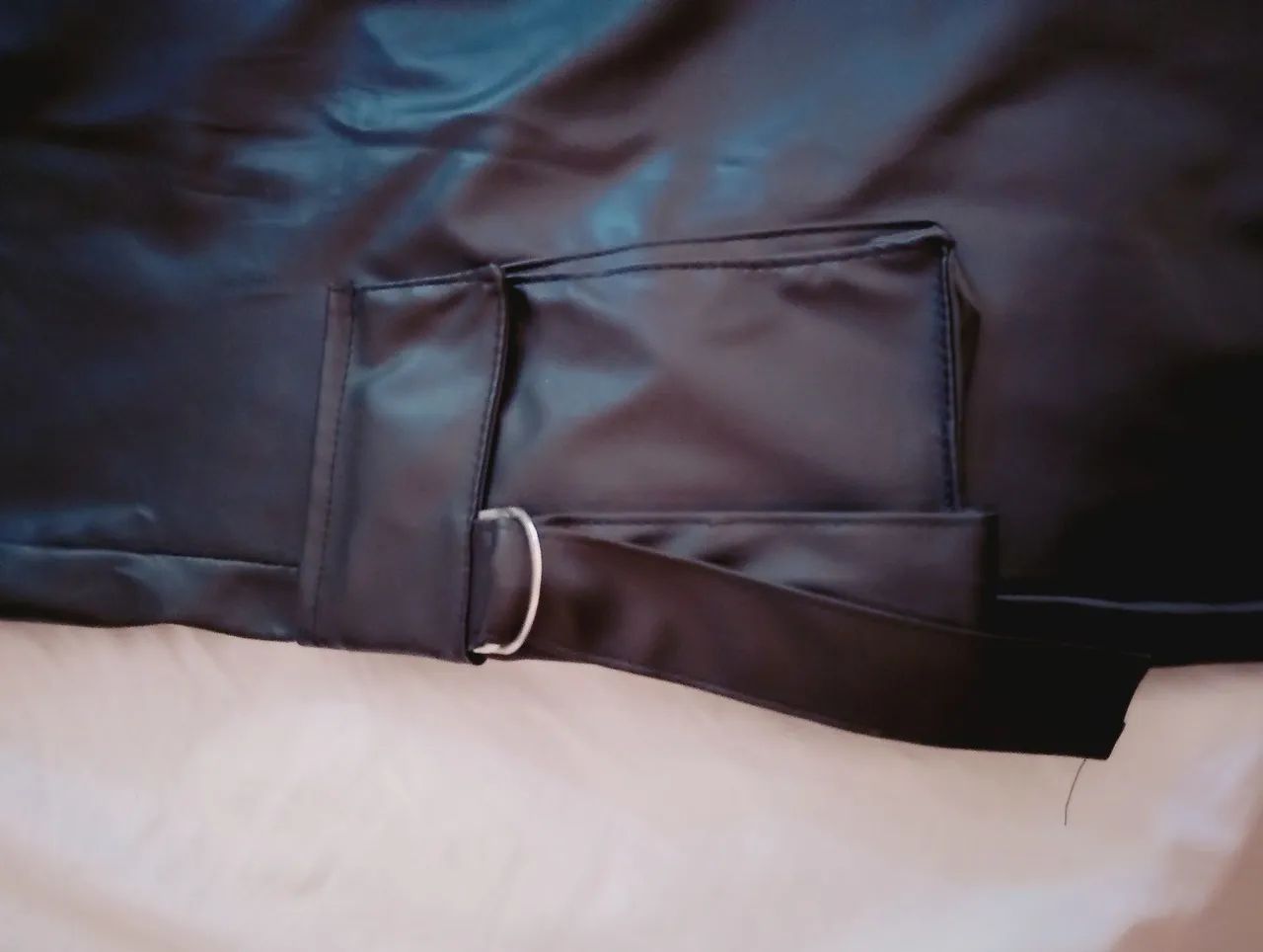 Calça cargo tecido PU - Foto 2