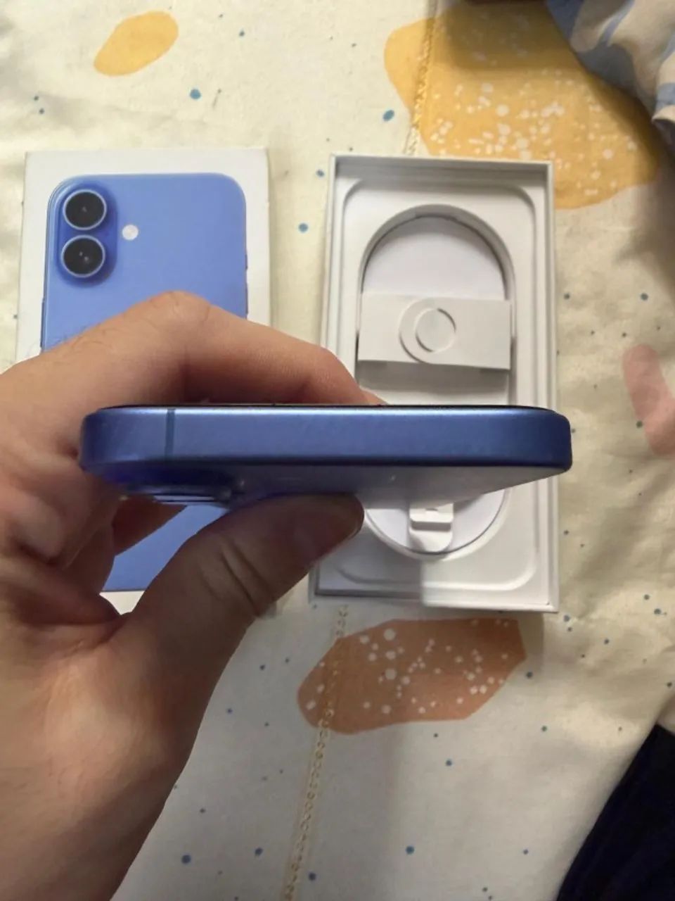 iPhone 16 128 GB - Azul - Foto 4