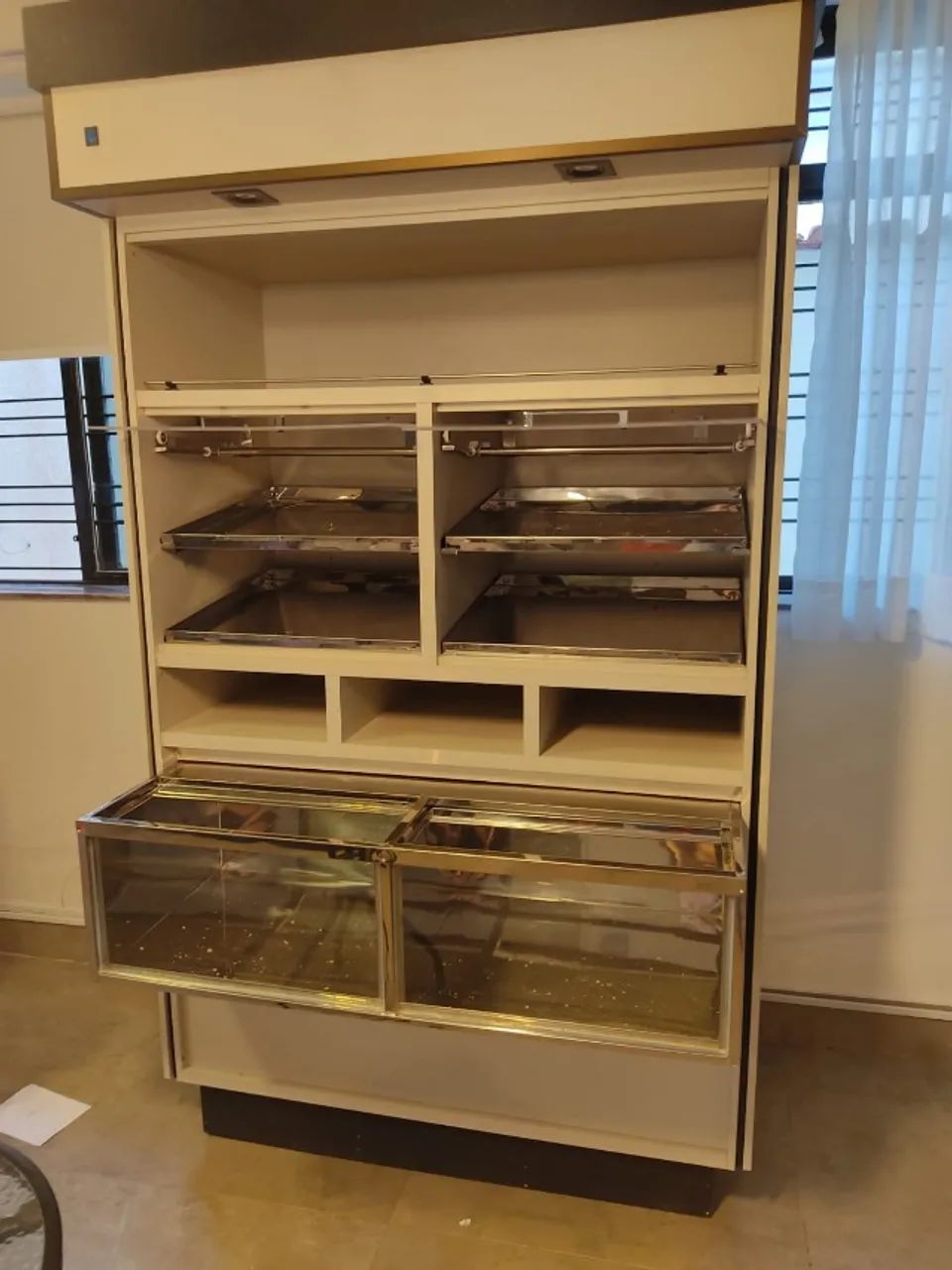 Passa Pão comp 1,3x2,3 metros, com iluminaçao Renov Inox - Foto 3