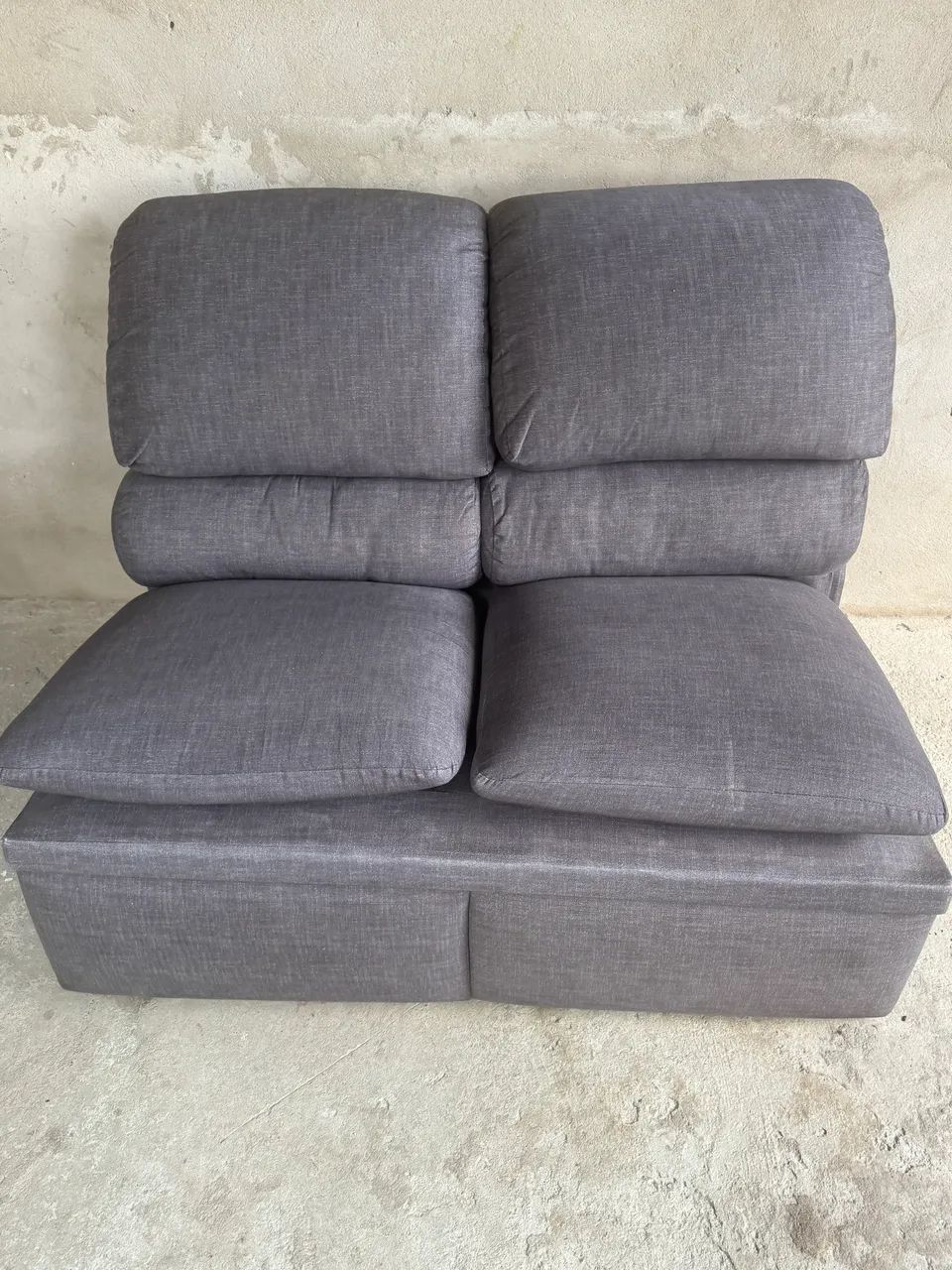 UmSofá de dois 2 lugares cor efeito jeans NOVO  - Foto 5